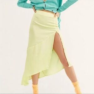 NWT Free People Lola asymmetrical skirt slit in Lemon Electric size 4